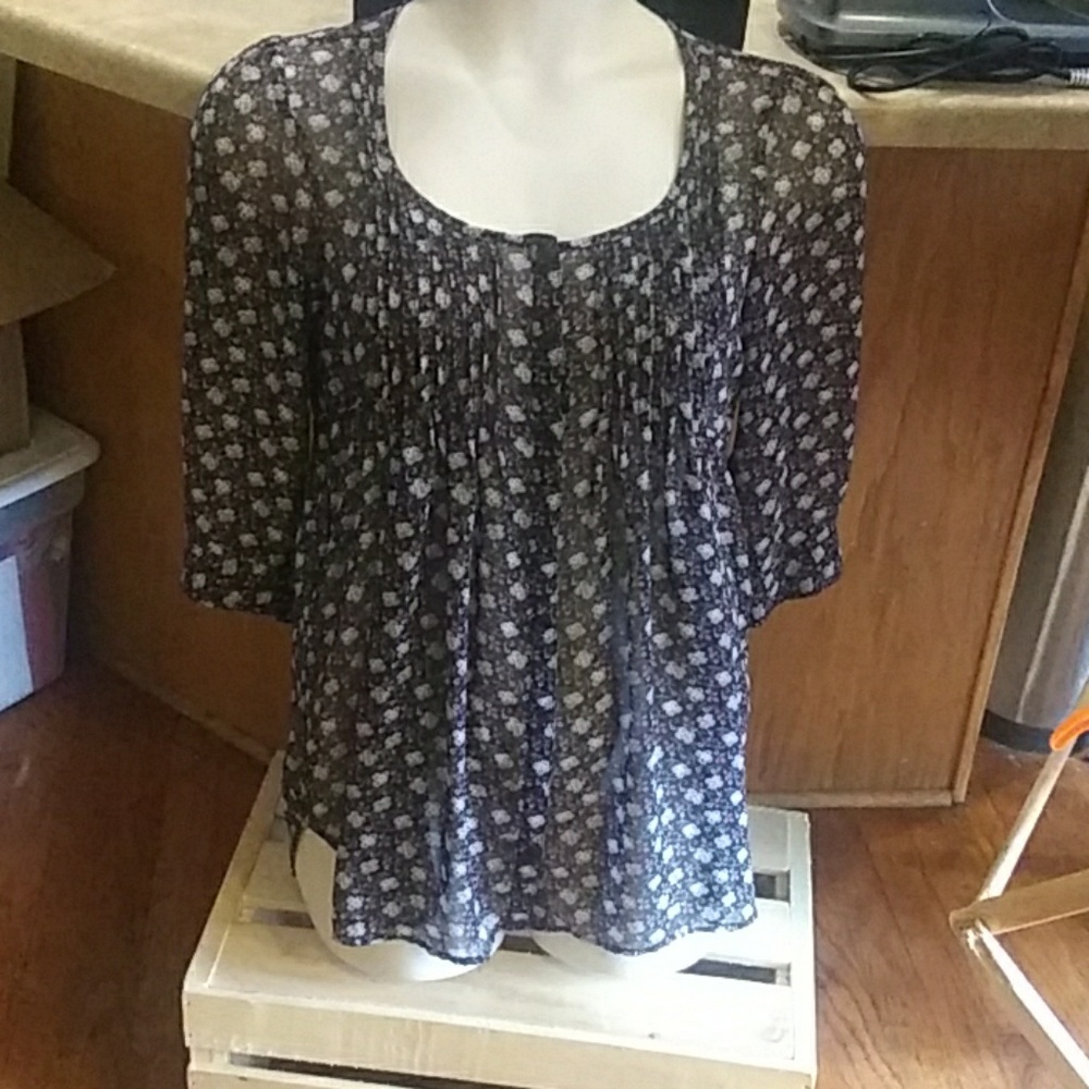 Xhilaration blouse